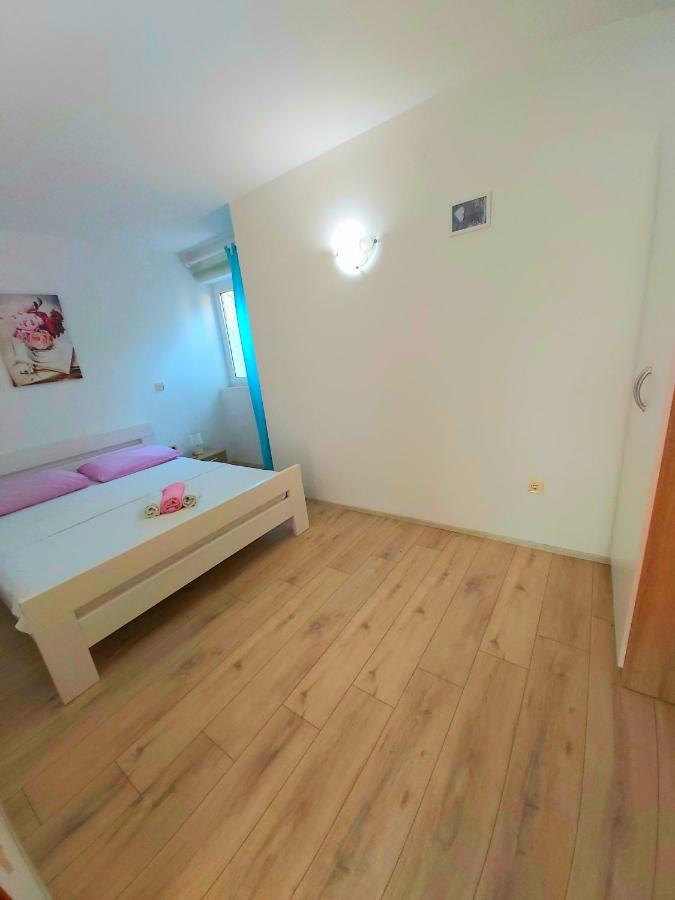 La Meri Apartment Čunski Екстериор снимка